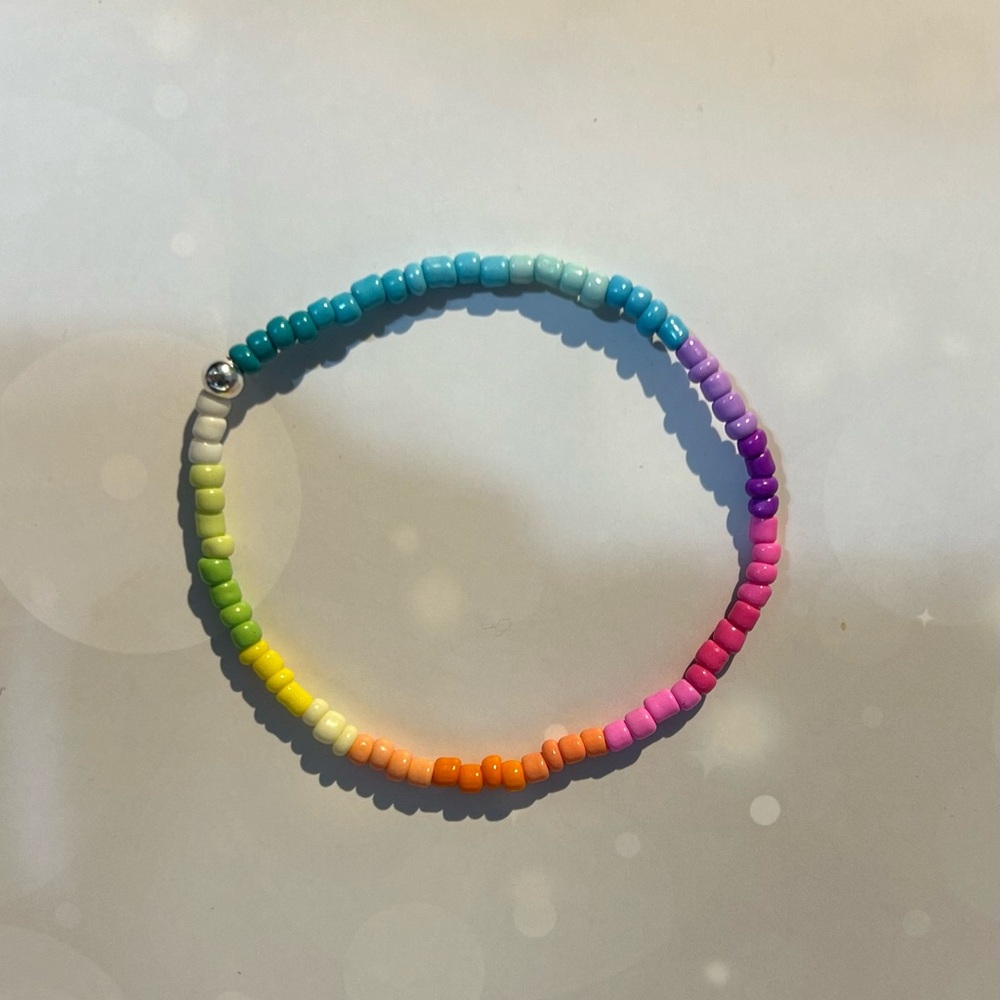 A Trio of Stacking Bead Lilac/Plum/multi-color Bracelets - Picture 4 of 6